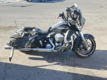  Salvage Harley-Davidson Fl