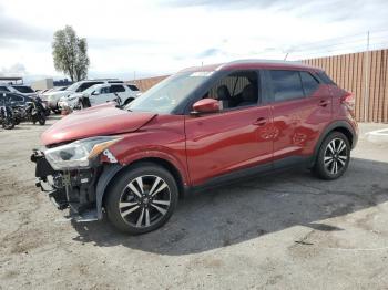  Salvage Nissan Kicks