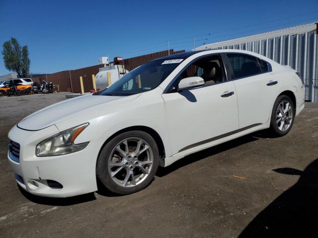 Salvage Nissan Maxima