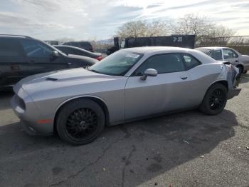  Salvage Dodge Challenger