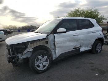  Salvage Hyundai VENUE