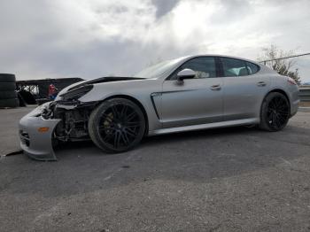 Salvage Porsche Panamera