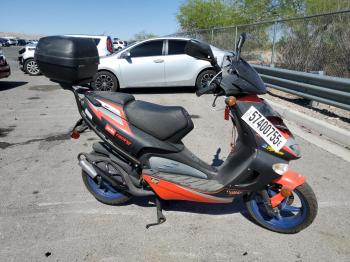  Salvage Aprilia Scooter