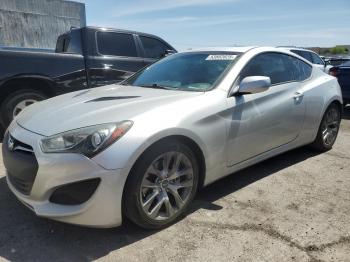  Salvage Hyundai Genesis