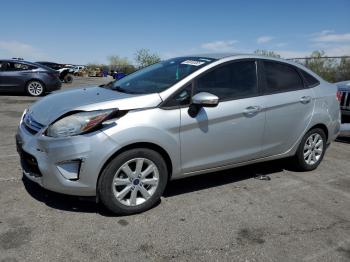  Salvage Ford Fiesta