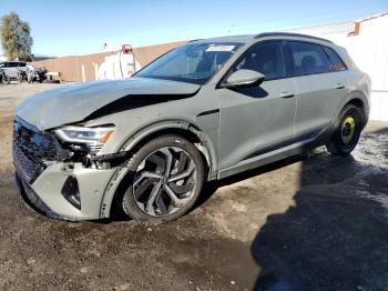  Salvage Audi Q8