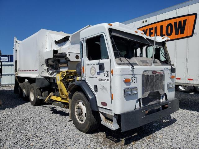  Salvage Peterbilt 320
