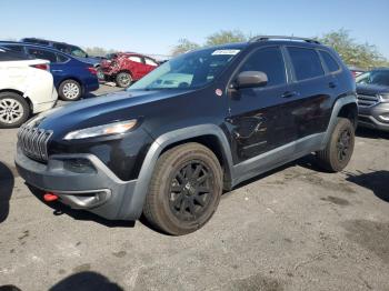  Salvage Jeep Cherokee