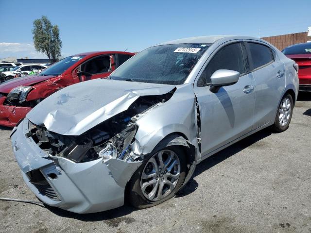  Salvage Toyota Yaris