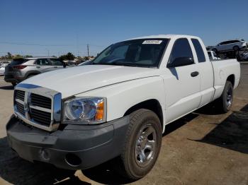  Salvage Dodge Dakota