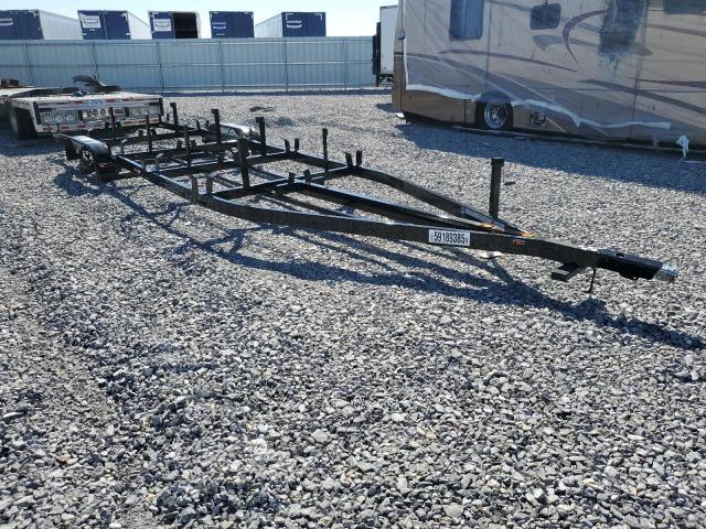  Salvage Ezld Trailer