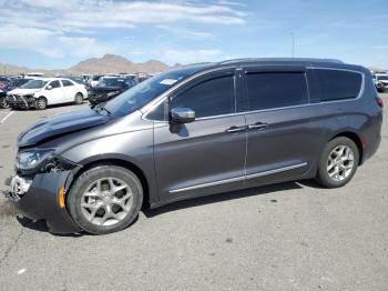  Salvage Chrysler Pacifica
