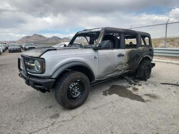  Salvage Ford Bronco