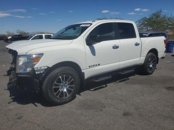  Salvage Nissan Titan
