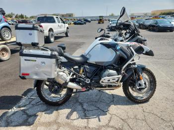  Salvage BMW R