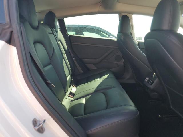 Tesla Model 3 Image 10