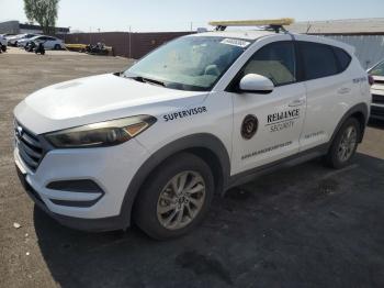  Salvage Hyundai TUCSON