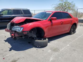  Salvage Chrysler 300