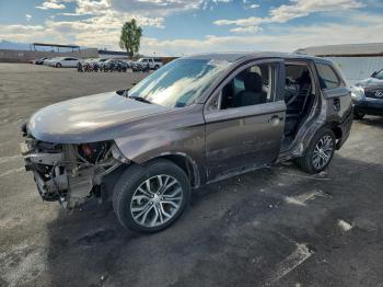  Salvage Mitsubishi Outlander