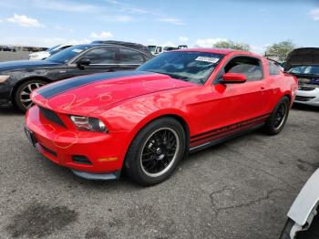  Salvage Ford Mustang