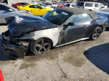  Salvage Ford Mustang