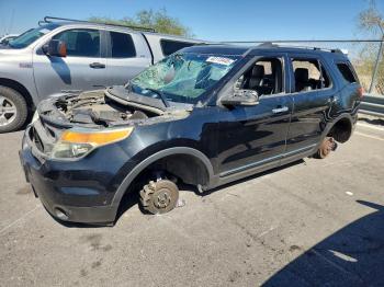  Salvage Ford Explorer