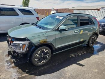  Salvage Kia Niro