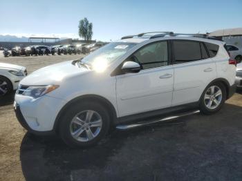  Salvage Toyota RAV4