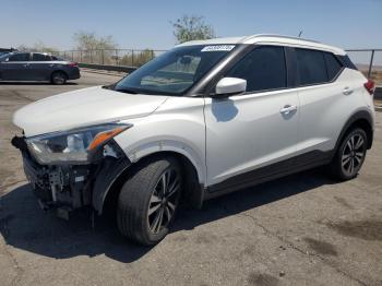  Salvage Nissan Kicks