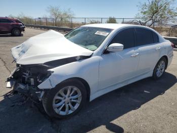  Salvage Hyundai Genesis