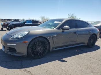  Salvage Porsche Panamera