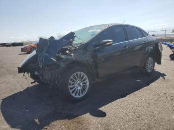  Salvage Ford Fiesta