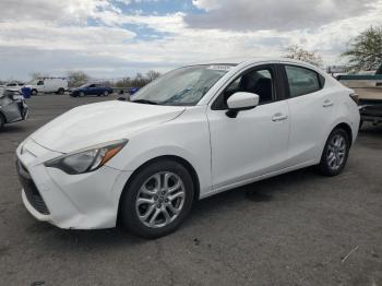  Salvage Toyota Yaris
