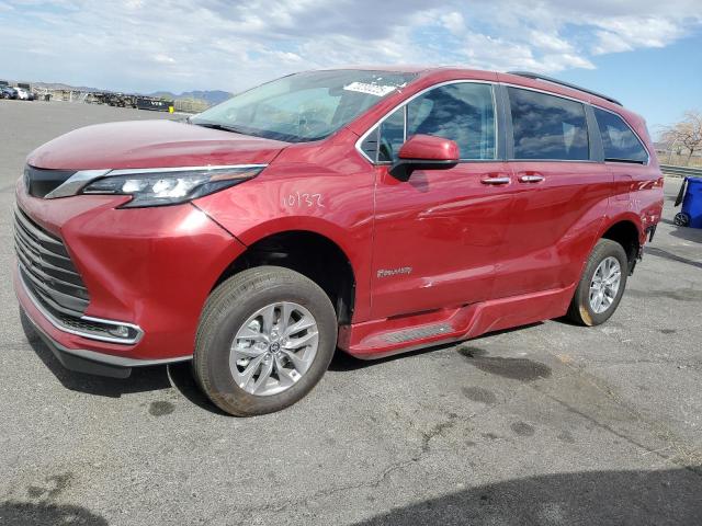  Salvage Toyota Sienna