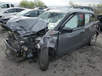  Salvage Nissan Kicks