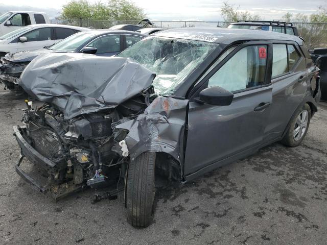  Salvage Nissan Kicks