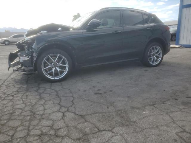  Salvage Alfa Romeo Stelvio