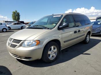  Salvage Dodge Caravan