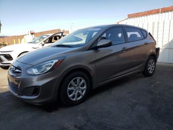  Salvage Hyundai ACCENT