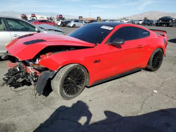 Salvage Ford Mustang