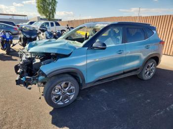  Salvage Kia Seltos