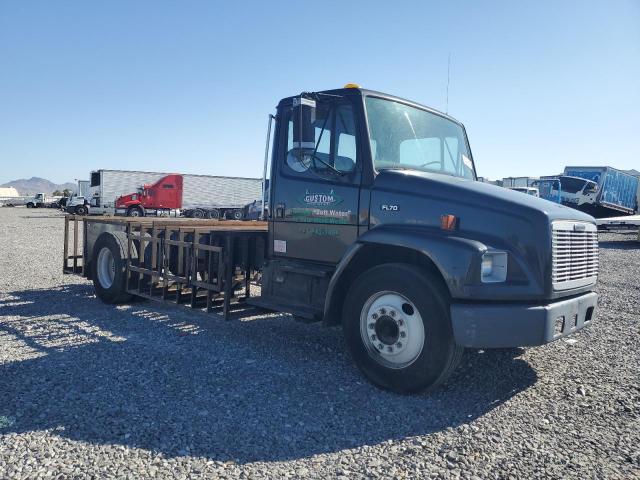  Salvage Freightliner Medium Con