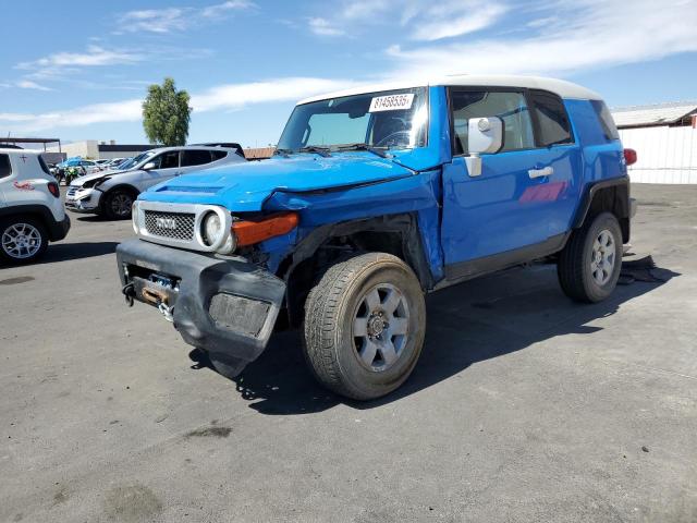  Salvage Toyota FJ Cruiser