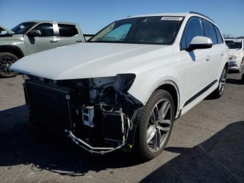  Salvage Audi Q7