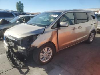  Salvage Kia Sedona
