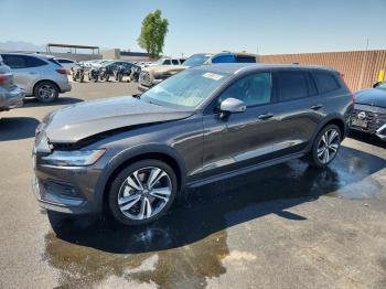  Salvage Volvo V60
