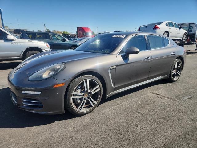  Salvage Porsche Panamera