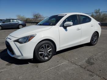  Salvage Toyota Yaris