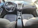 Chevrolet Cruze Ls Image 3