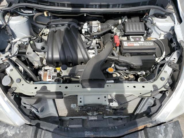 Nissan Versa S Image 10